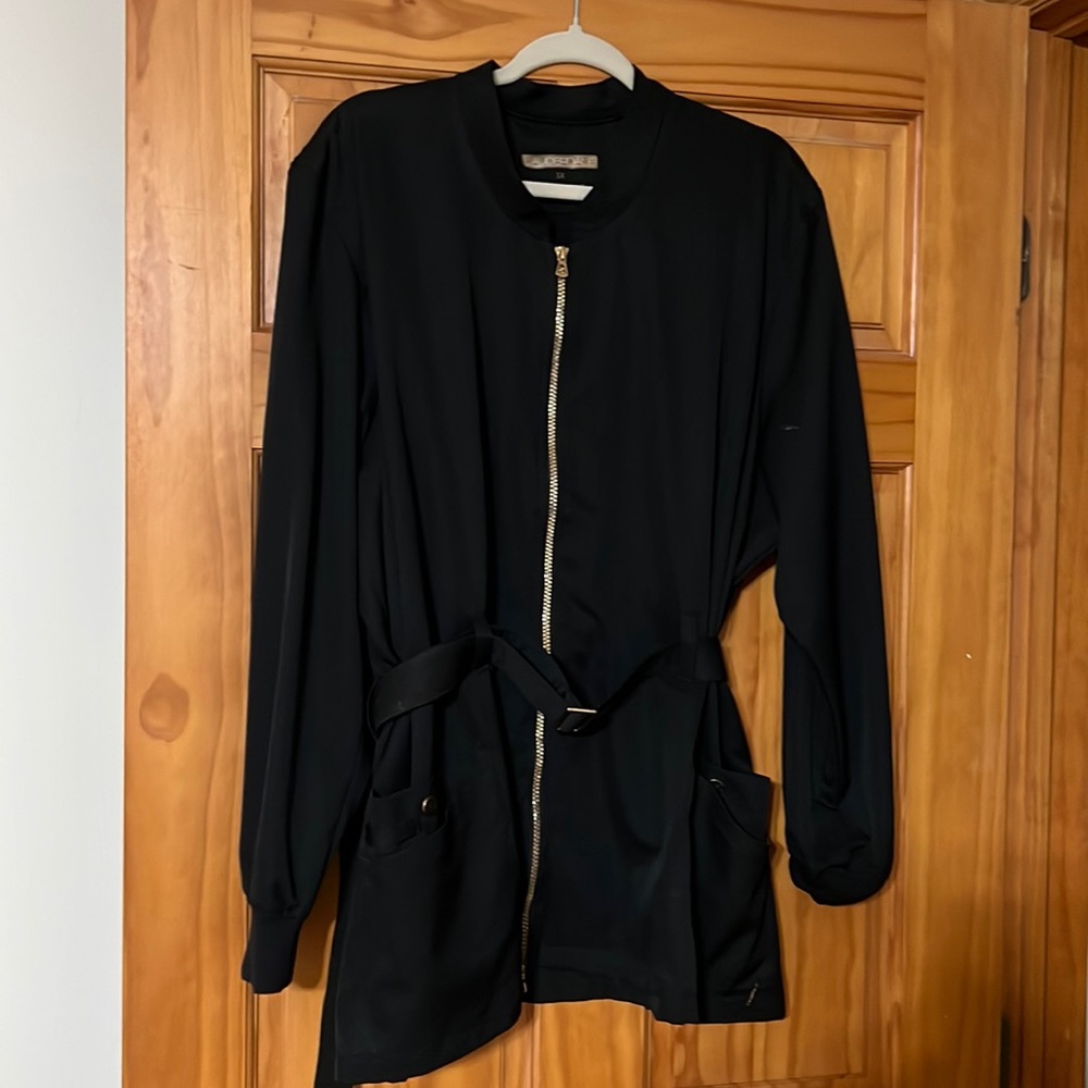 Lauderdale 3x black scrub jacket
